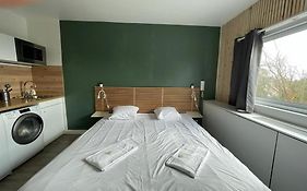 Appartement design tout confort (parking gratuit)